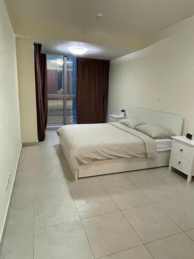 Metro Premium Location Spacious 2 Bedroom Apartment Right Next To The Metro Дубай Экстерьер фото